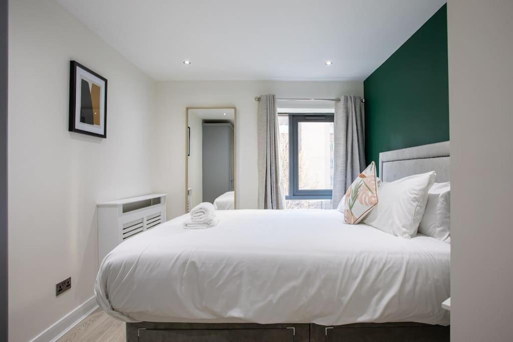 Luxury, Sleeps 6, City Centre Белфаст Екстер'єр фото